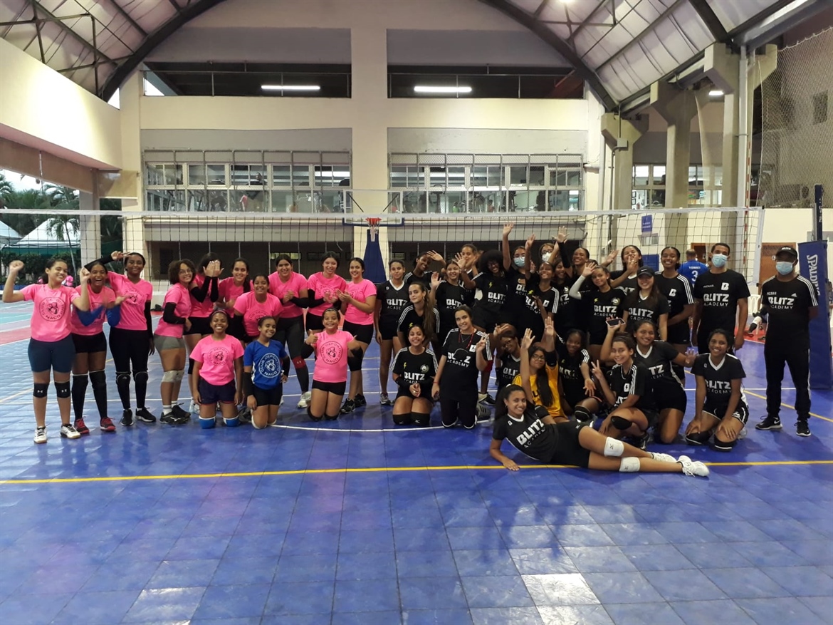 Juvenil Naqueño de Voleibol Dominó a Blitz Academy