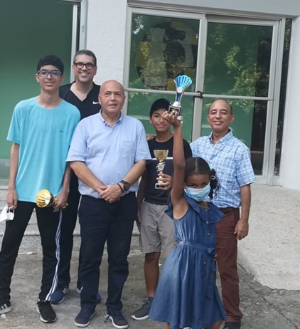 Gran Actuación de Naqueños en Torneo Infantil y Juvenil de Ajedrez