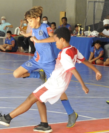 Club Naco y Academia Blitz Empataron a 4 Goles