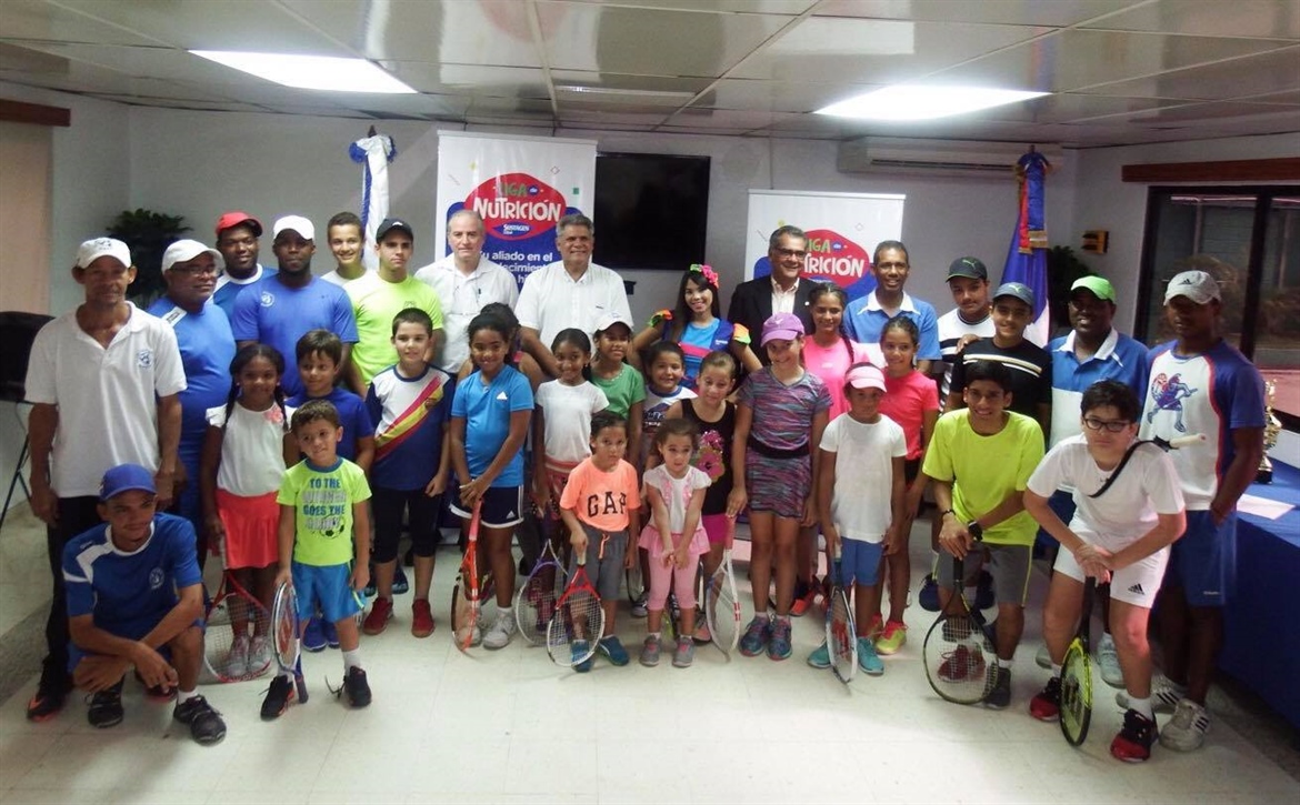 Realizan rueda de prensa VIII Torneo Nacional de Tenis Juvenil grado II, “Copa Sustagen Kids”