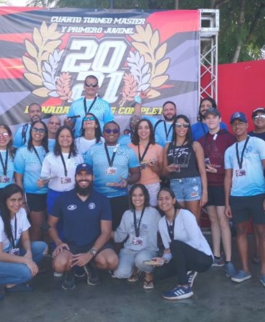 Delfines Máster se Destacaron en Torneo de La Vega