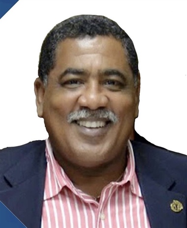 ANDRÉS BUSTAMANTE HUNGRÍA