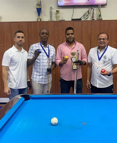 Hamid Suncar y Tirso González brillan en Billar y Carambola