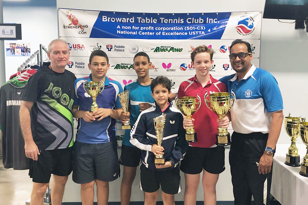 Tenismesistas naqueños se destacan en Miami