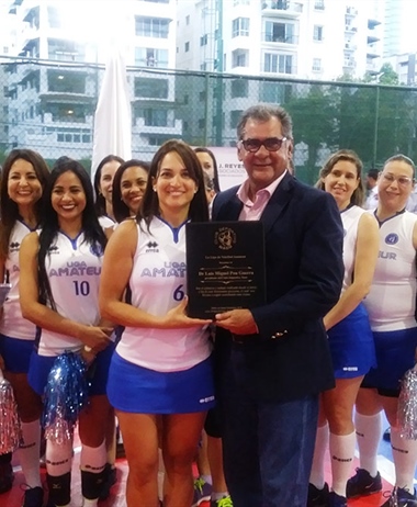 Club Naco inaugura torneo voleibol empresarial femenino