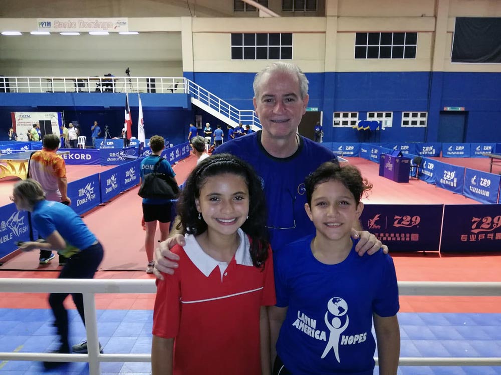 Naqueños Shary Muñoz y Rafael Cabrera Campeones Latinoamericanos de Tenis de Mesa