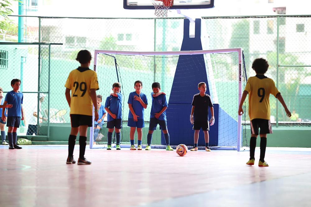 Equipo Defencer FC barre en Futbol Sala en Club Naco