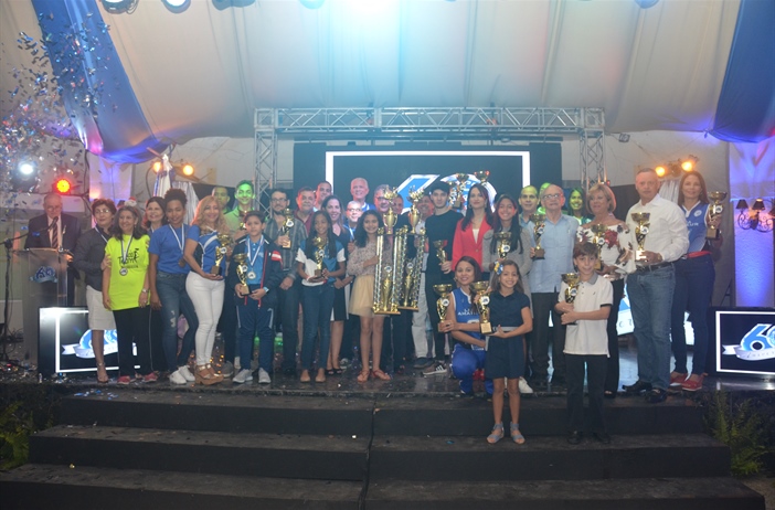 Los atletas ganadores de trofeos y medallas de la Gala Deportiva
