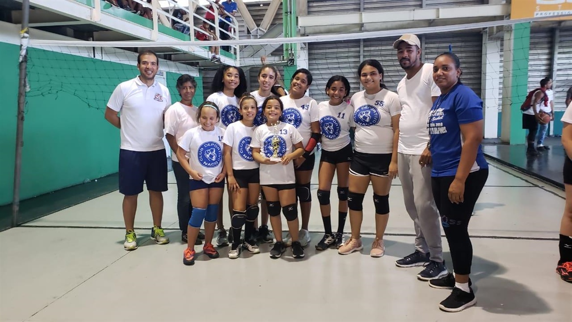 Minivoli Naqueño Consiguió Plata en Torneo INVIVIENDA