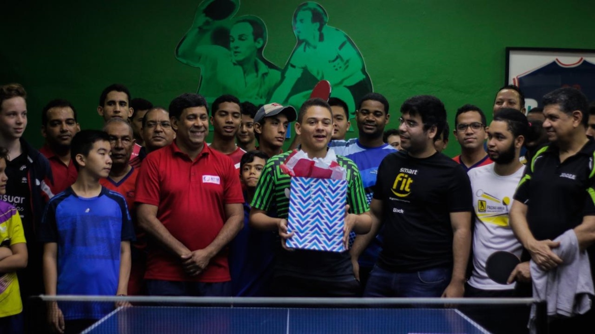 Naqueño Omar Andújar Logró Plata en Torneo Tenis de Mesa