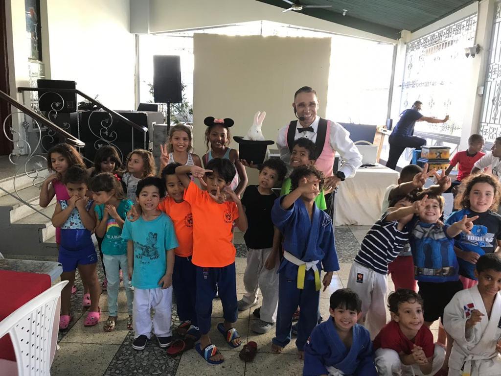 Judokitas Compartieron Actividad Recreativa con Mago