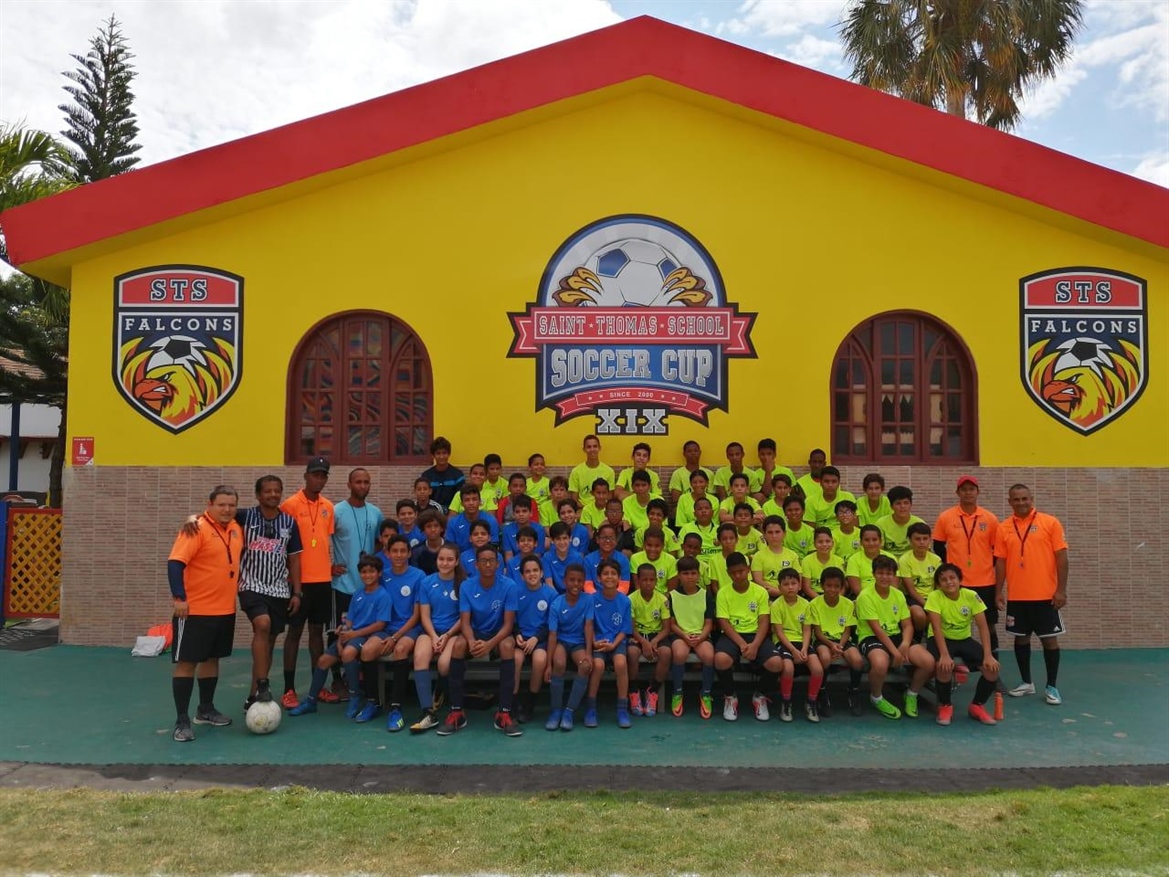 Naco y Defender FC Intercambiaron en Fútbol