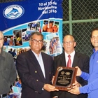 En el X Invitacional Delfines del Naco Másters reconocen a Luis Miguel Pou