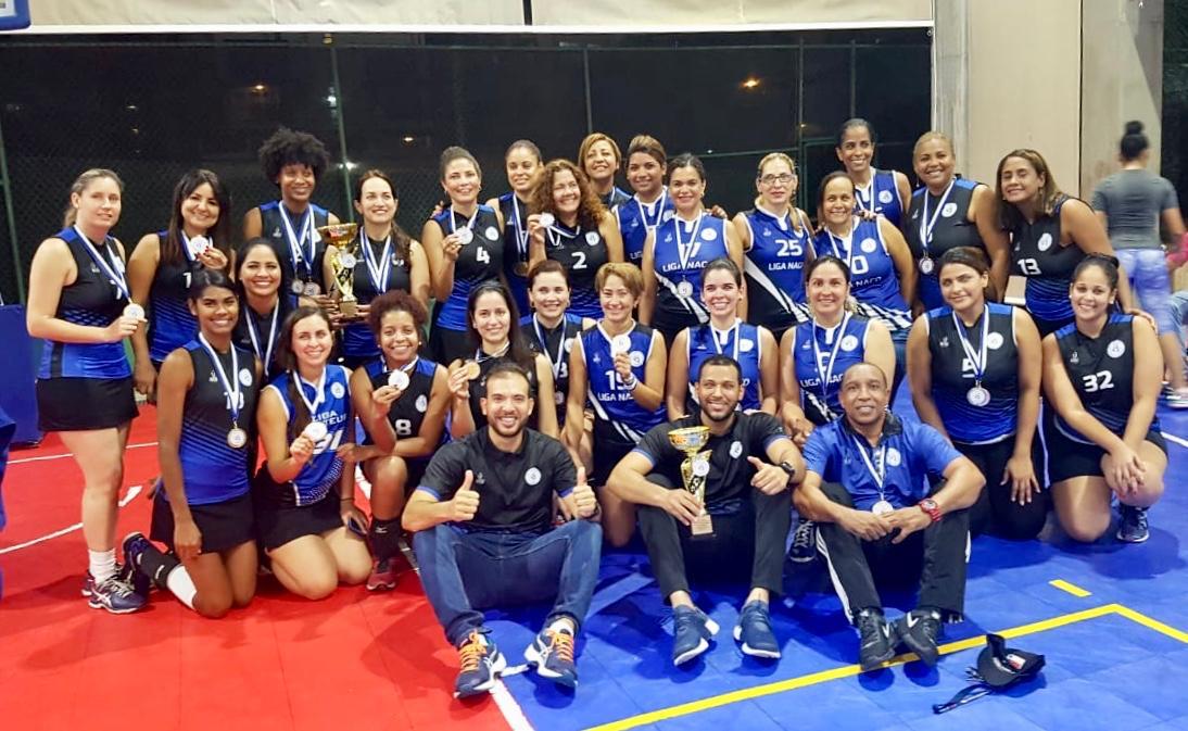 Gran Actuación del Voleibol Amateur Naqueño en Torneo Aniversario
