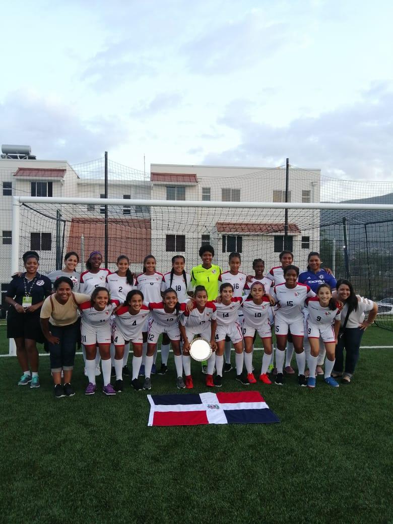 María Torreira Consiguió Plata con Selección Nacional de Fútbol
