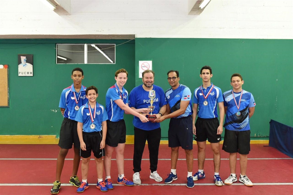 Club Deportivo Naco Campeón de la Liga Superior de Tenis de Mesa
