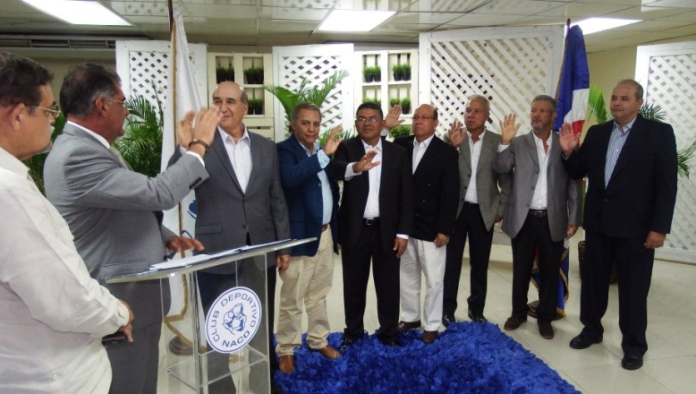 Juramentan directiva de la Liga de Golf del club Naco