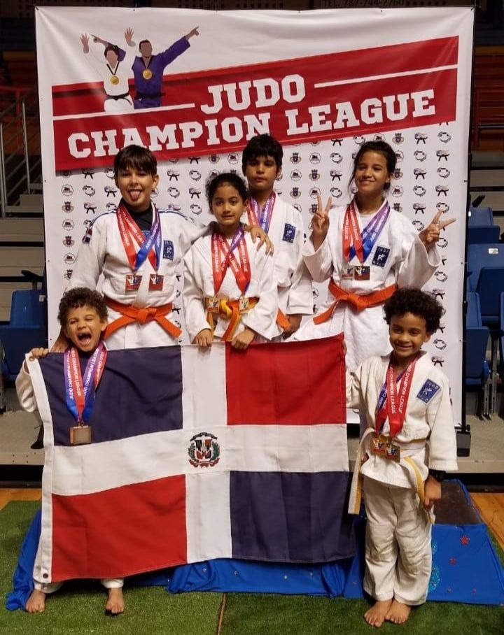Judo Naqueño Logró 10 Medallas en Torneo Boricua