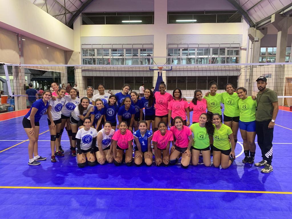 Voleibol Juvenil del Naco se Impuso al Club Varias Luces en Intercambio