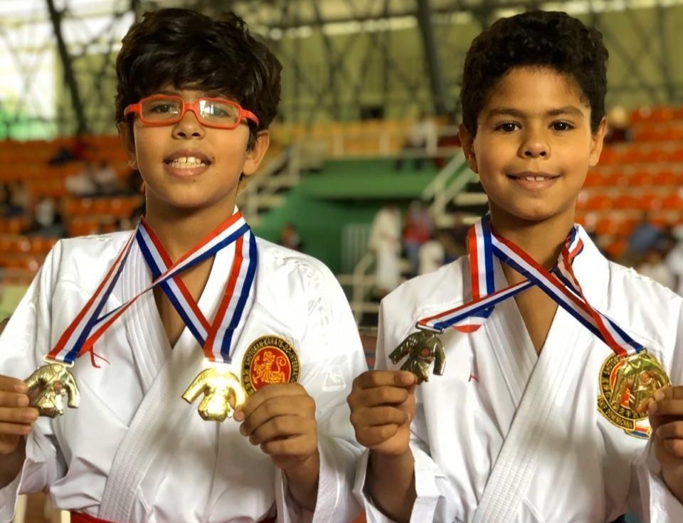 Gran Actuación de Karatecas Naqueños en Interclubes