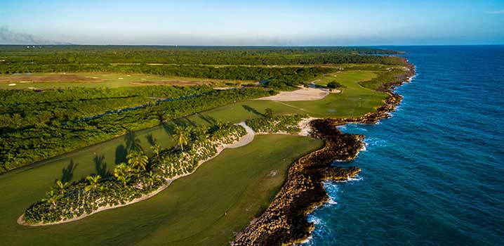 Dieron a Conocer las Salidas en Campo de Golf Oceans´s 4