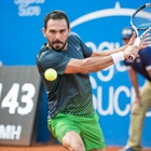 Víctor Estrella Impuso Veteranía en Torneo de Tenis