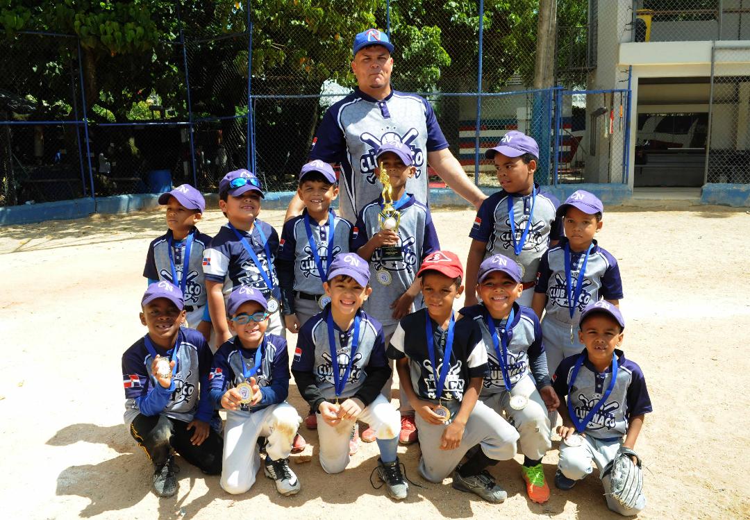 Finalizó Torneo Intramuros de Béisbol del Club Naco