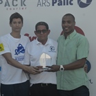 Delfines del Naco Homenajearon al Entrenador Radhamés Plácido