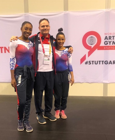 Luke Evans Impartirá Clínica de Gimnasia Artística a Naqueñas