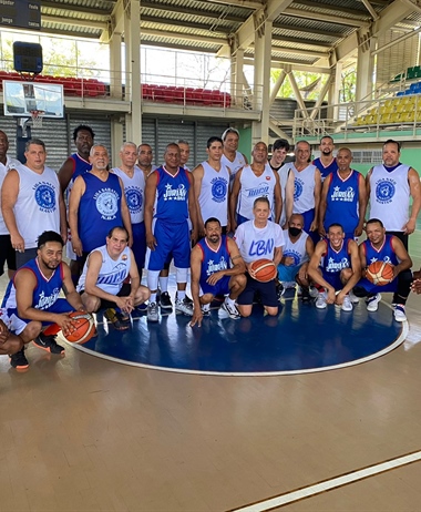 Liga Máster de Baloncesto Naco Jugó en Baní