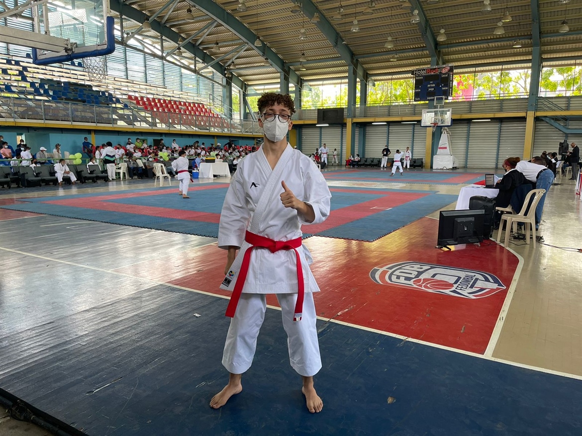 Oro en Kata Para Rafael Trujillo Guerra en Copa Nacional de Karate